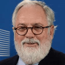 Miguel Arias Canete
