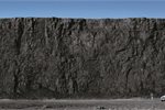 An 80-foot coal seam in the US: Fossil fuels should not get support, the OECD says. An 80-foot coal seam in the US: Fossil fuels should not get support, the OECD says.