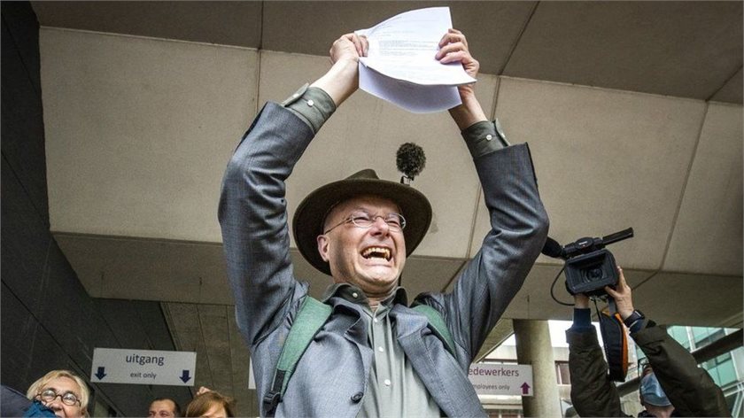 Dutch environmentalists celebrate a recent victory over Shell in court