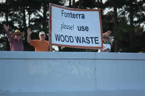 Protesters give Fonterra a message.