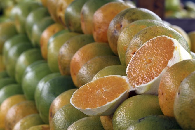 Using fruit waste in a sustainable manner can have economic benefits for industries.