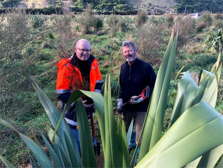 Daran Ponter (left) and Chris Maclean