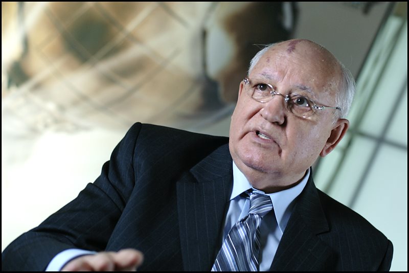 Gorbachev: "we all are in the same boat"