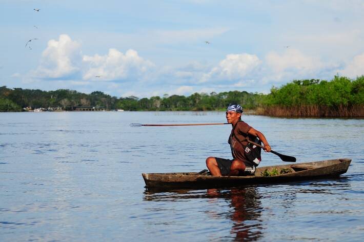 Spear-fishing in Colombia