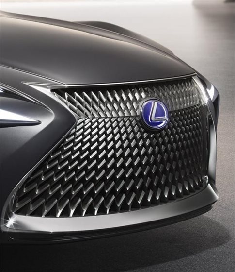 Lexus LF-XC
