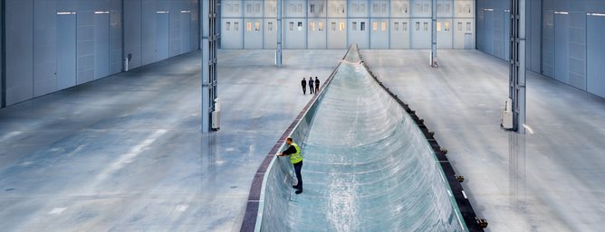 Wind turbine rotors are getting bigger.