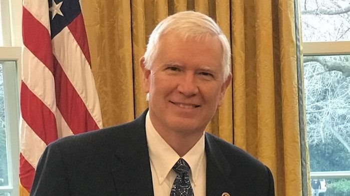 Mo Brooks