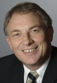 Phil Goff and co .. emotion, not statistics, will win the food miles war