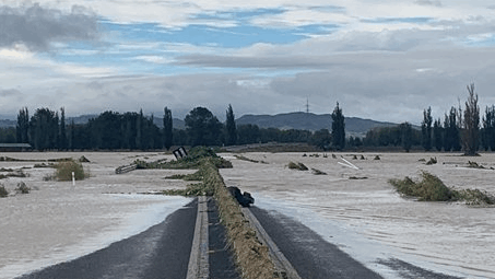 Climate change increased slightly as an issue in August to 18%