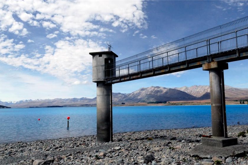 Meridian Energy water level guage at Lake Tekapo