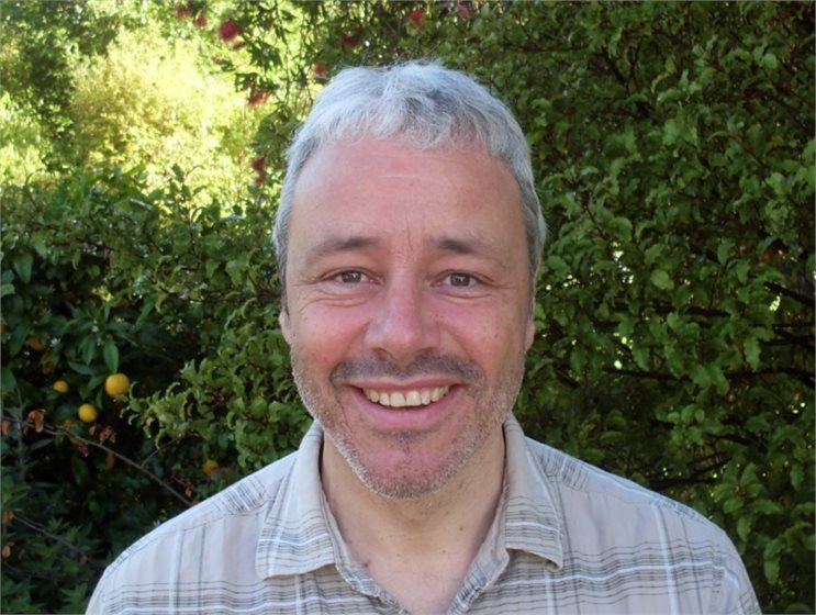 Dr Robert McLachlan, Distinguished Professor in the School of Fundamental Sciences at Massey University