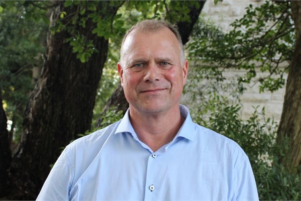 Professor Dan Tompkins started his new role as director of Ngā Ara Whetū on 2 June.