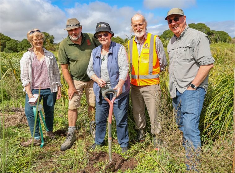 From left: Judy McKoy (FOTSC), Steve Wilson (Te Rito Gardens – plant supplier), CR Jenny Brash, Bill McAulay (FOTSC), Mike Jebson (Former QEII NT CEO).