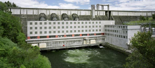 Mighty River Power's Whakamaru hydro dam ... source of extra windfall revenue with fossil-fuel generators pay an emissions price
